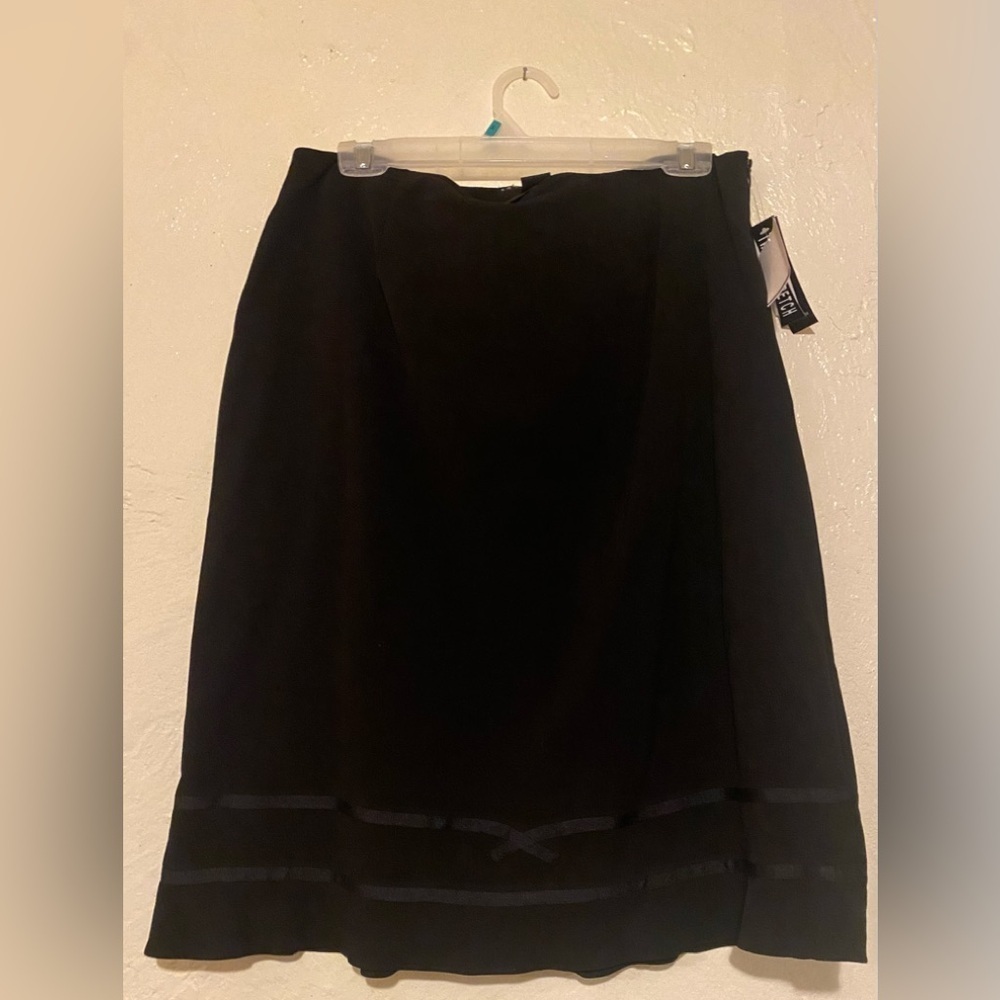 Larry Levine skirt